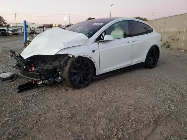 5YJXCBE23LF231671 2020 TESLA MODEL X - Image 1