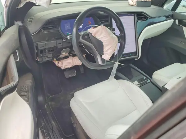 5YJXCBE23LF239821 2020 TESLA MODEL X - Image 8