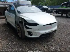 5YJXCBE23LF263830 2020 TESLA MODEL X