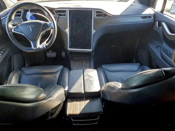 5YJXCBE24GF005449 2016 TESLA MODEL X - Image 8