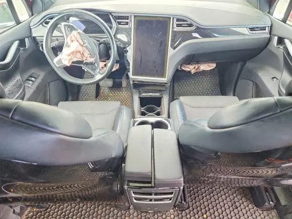 5YJXCBE24GF017634 2016 TESLA MODEL X - Image 8
