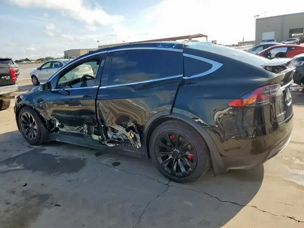 5YJXCBE24HF044429 2017 TESLA MODEL X - Image 2