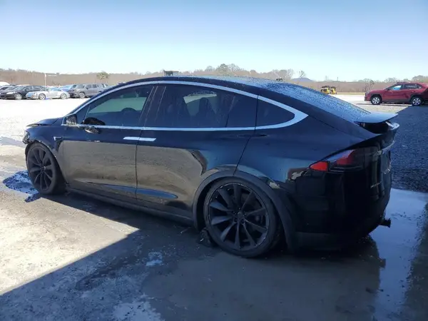 5YJXCBE24HF044852 2017 TESLA MODEL X - Image 2