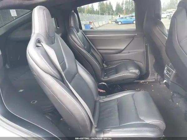 5YJXCBE24HF053521 2017 TESLA MODEL X - Image 8