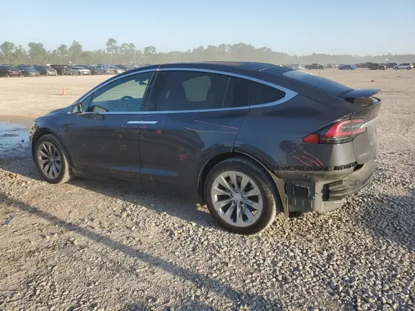 5YJXCBE24HF053891 2017 TESLA MODEL X - Image 2