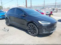 5YJXCBE24HF077298 2017 TESLA MODEL X