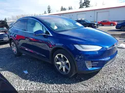 5YJXCBE24JF090395 2018 TESLA MODEL X