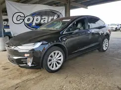 5YJXCBE24JF113609 2018 TESLA MODEL X