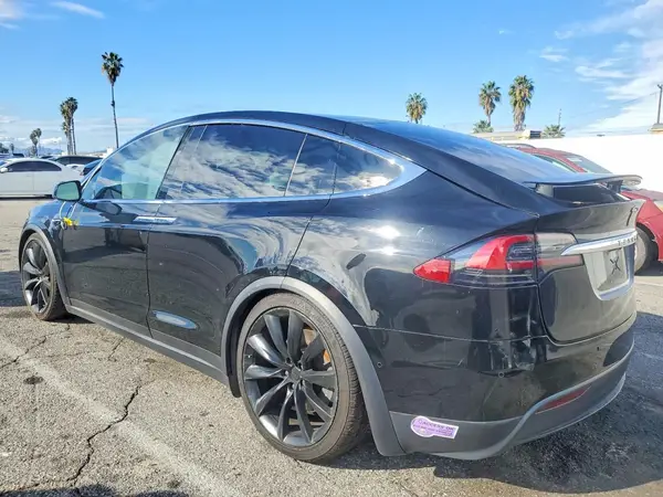 5YJXCBE24JF115117 2018 TESLA MODEL X - Image 2