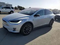 5YJXCBE24JF126568 2018 TESLA MODEL X