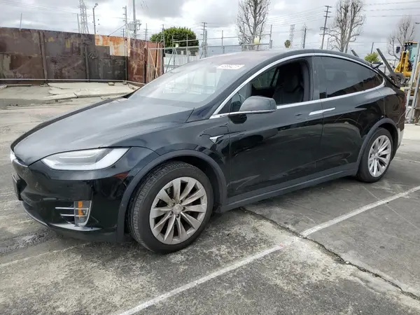 5YJXCBE24JF130216 2018 TESLA MODEL X - Image 1