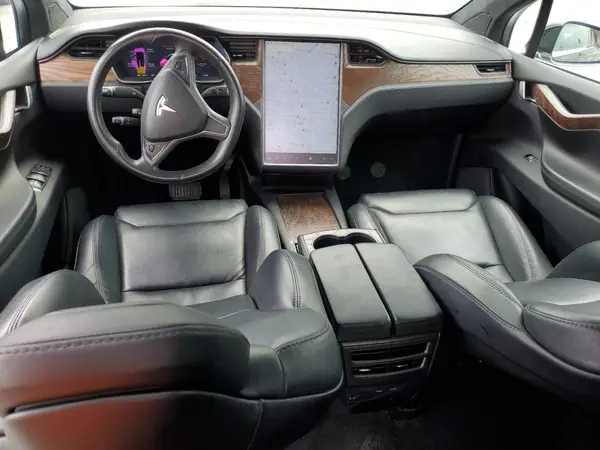 5YJXCBE24JF130216 2018 TESLA MODEL X - Image 8
