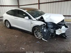5YJXCBE24JF138297 2018 TESLA MODEL X