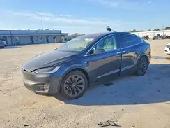 5YJXCBE24JF139353 2018 TESLA MODEL X