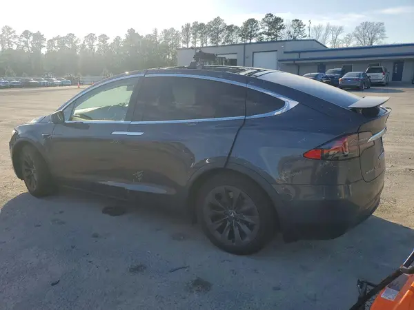 5YJXCBE24JF139353 2018 TESLA MODEL X - Image 2