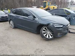 5YJXCBE24JF140809 2018 TESLA MODEL X