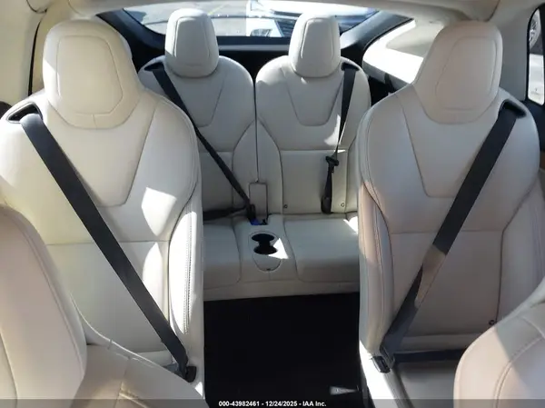 5YJXCBE24JF142771 2018 TESLA MODEL X - Image 8