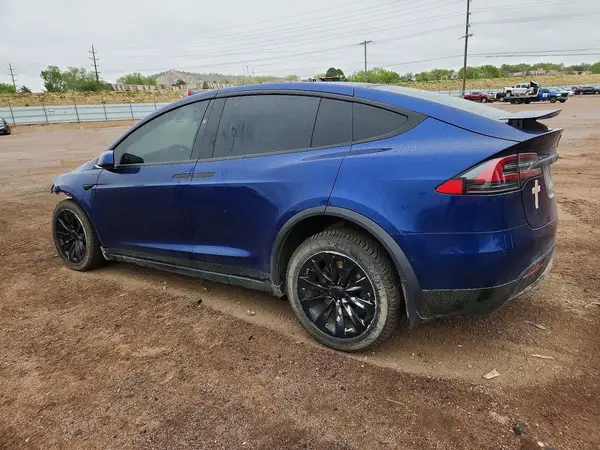 5YJXCBE24KF203263 2019 TESLA MODEL X - Image 2