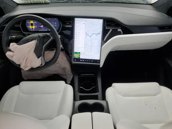 5YJXCBE24LF234613 2020 TESLA MODEL X - Image 8