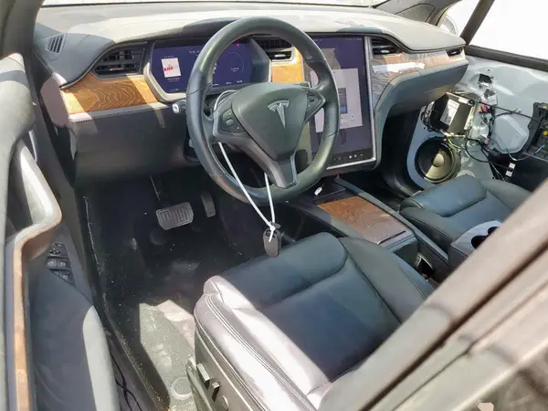 5YJXCBE24LF244395 2020 TESLA MODEL X - Image 8