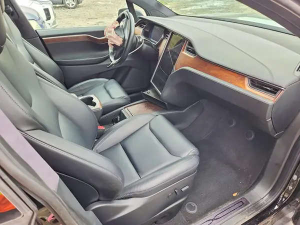 5YJXCBE24LF298229 2020 TESLA MODEL X - Image 8
