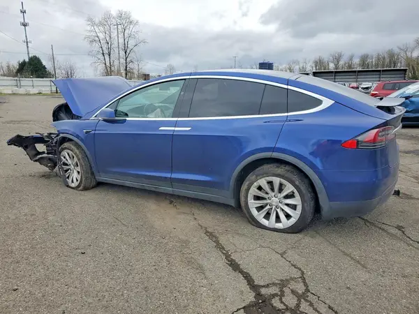 5YJXCBE24LF301582 2020 TESLA MODEL X - Image 2