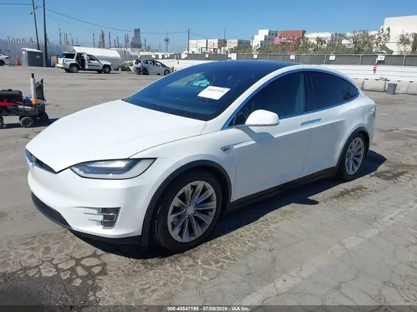 5YJXCBE25GF012202 2016 TESLA MODEL X - Image 2