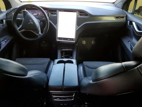 5YJXCBE25GF016220 2016 TESLA MODEL X - Image 8