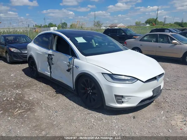 5YJXCBE25GF024334 2016 TESLA MODEL X - Image 1