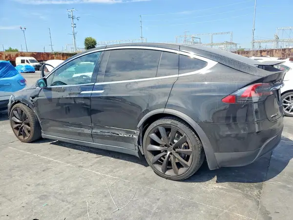 5YJXCBE25GF027167 2016 TESLA MODEL X - Image 2