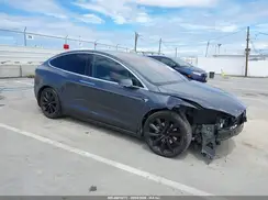 5YJXCBE25HF037991 2017 TESLA MODEL X