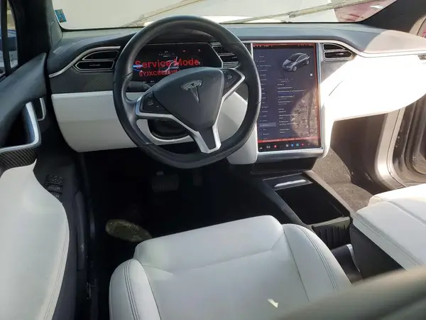 5YJXCBE25HF059571 2017 TESLA MODEL X - Image 8
