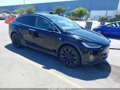 5YJXCBE25HF078461 2017 TESLA MODEL X