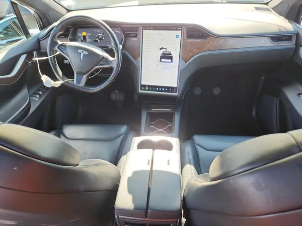 5YJXCBE25JF120309 2018 TESLA MODEL X - Image 8