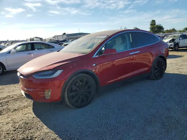 5YJXCBE25JF122139 2018 TESLA MODEL X - Image 1