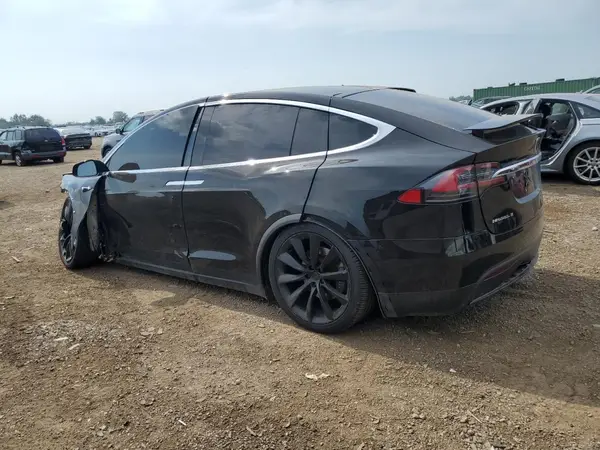 5YJXCBE25JF137952 2018 TESLA MODEL X - Image 2