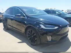 5YJXCBE25KF151349 2019 TESLA MODEL X