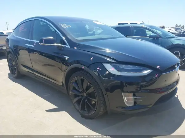 5YJXCBE25KF151349 2019 TESLA MODEL X - Image 1