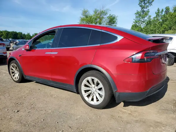 5YJXCBE25KF197361 2019 TESLA MODEL X - Image 2