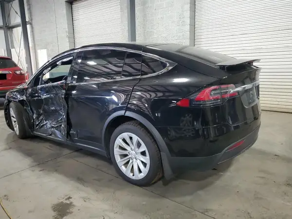 5YJXCBE25LF298417 2020 TESLA MODEL X - Image 2