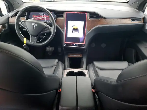 5YJXCBE25LF305575 2020 TESLA MODEL X - Image 8