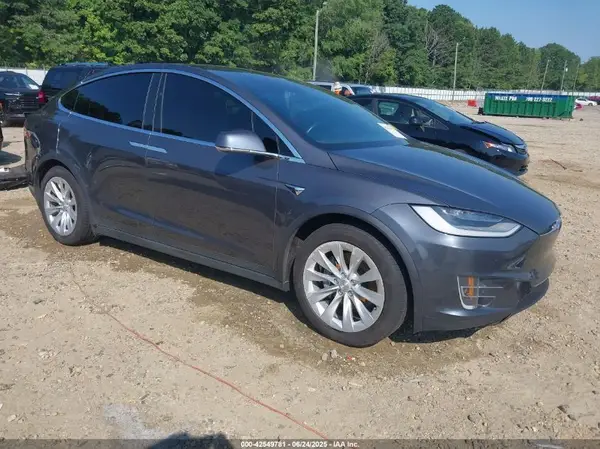 5YJXCBE25MF322197 2021 TESLA MODEL X - Image 1