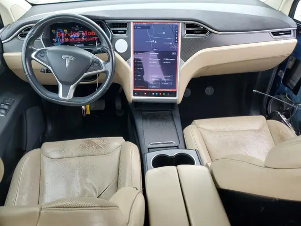 5YJXCBE26GF003511 2016 TESLA MODEL X - Image 8