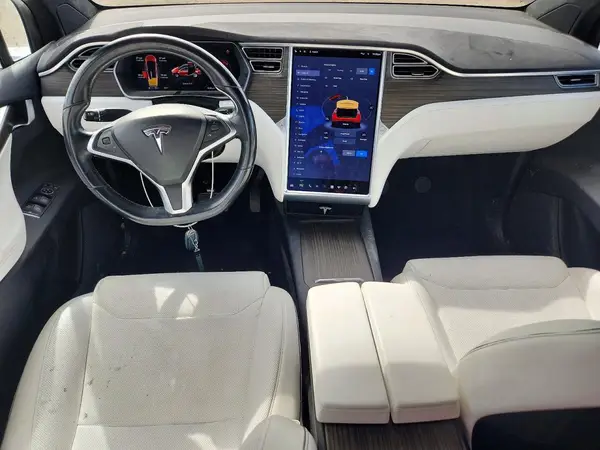 5YJXCBE26GF004187 2016 TESLA MODEL X - Image 8