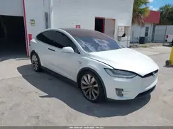 5YJXCBE26GF007090 2016 TESLA MODEL X