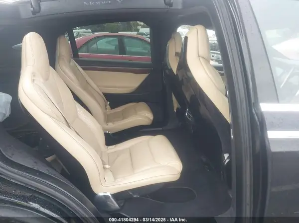 5YJXCBE26GF008725 2016 TESLA MODEL X - Image 8