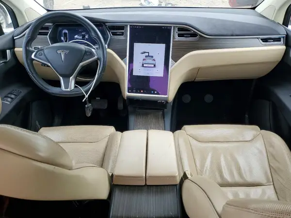 5YJXCBE26GF015903 2016 TESLA MODEL X - Image 8