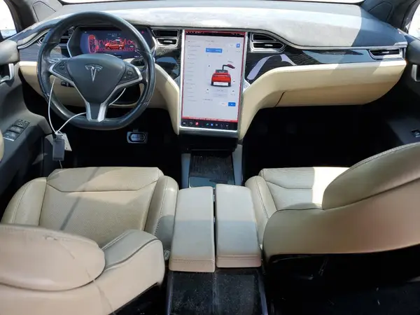 5YJXCBE26GF021376 2016 TESLA MODEL X - Image 8