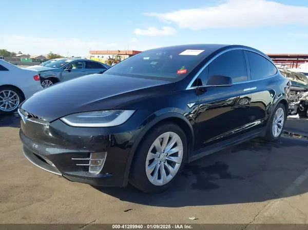 5YJXCBE26GF022155 2016 TESLA MODEL X - Image 2