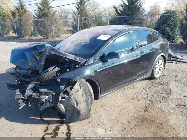 5YJXCBE26GF025153 2016 TESLA MODEL X - Image 2